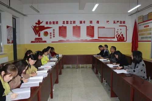 县教研室到韶州中学检查教学常规与管理工作